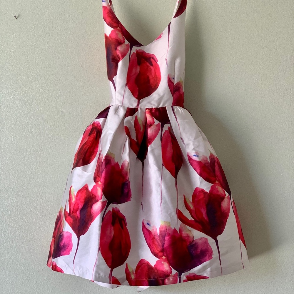 Women’s Hoco/Semi-formal Dress